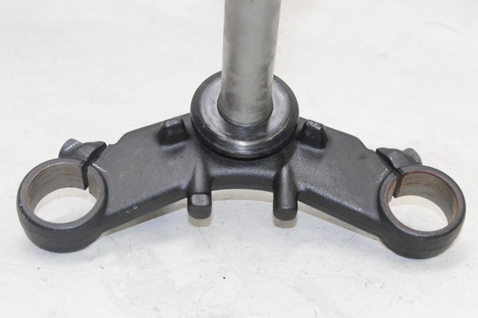 Abrazadera de horquilla delantera Kawasaki Ninja 250r Ex250j 2008-12 vástago de árbol triple inferior OEM Foto 2 de 4