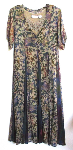 Lola P. Petite Vintage Maxi Dress w/Pieced Insets 
