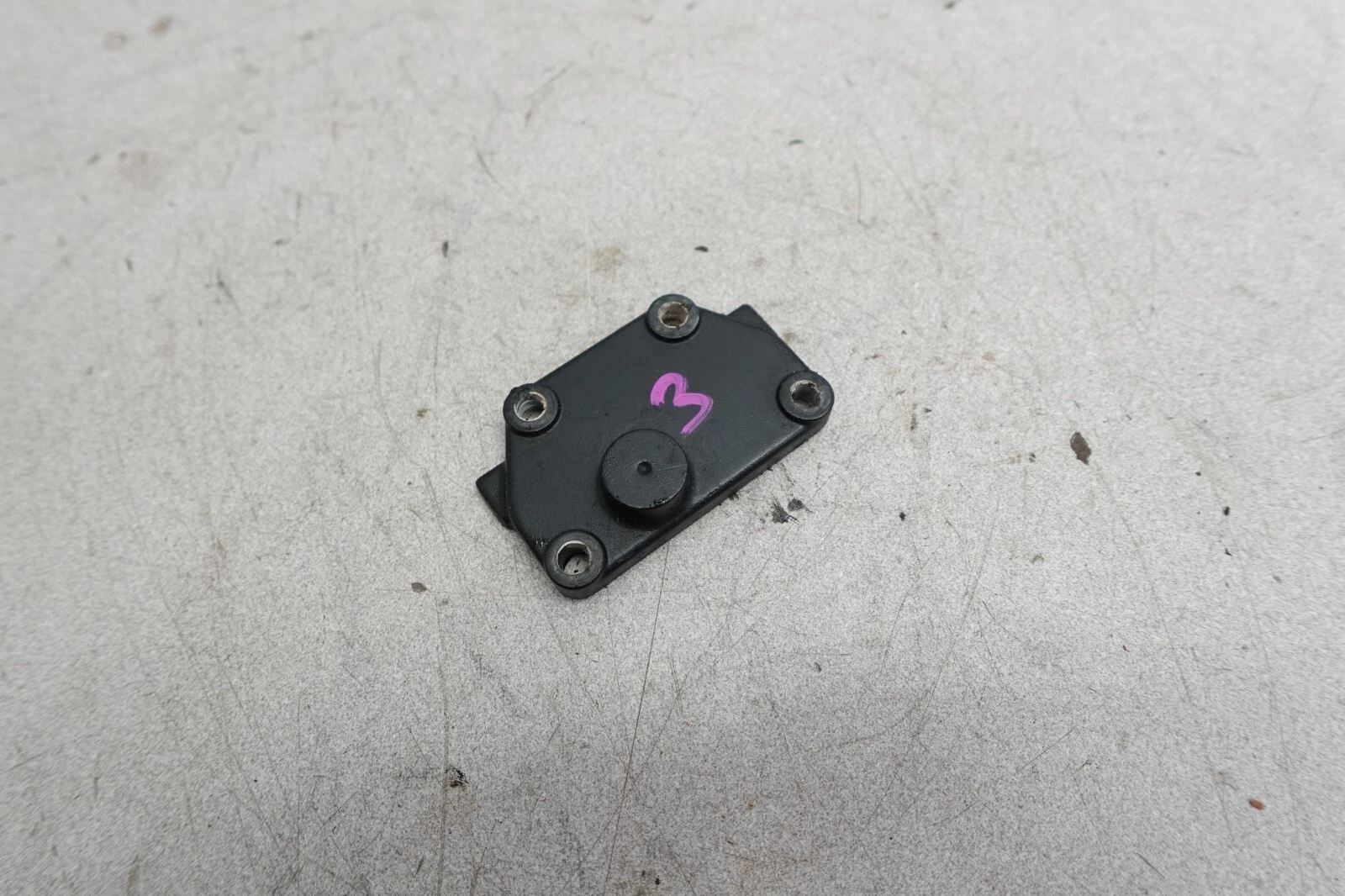 1999-2005 GP1300R WaveRunner Yamaha Jetski OEM Cylinder Power Valve Cover Plate