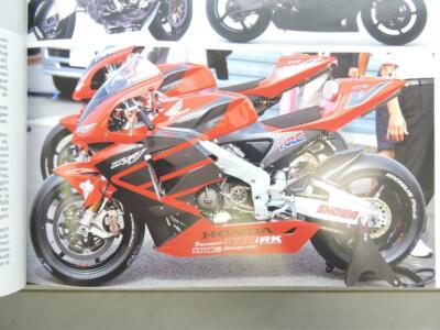 New Motocourse The World's Leading Grand Prix & Superbike Annual