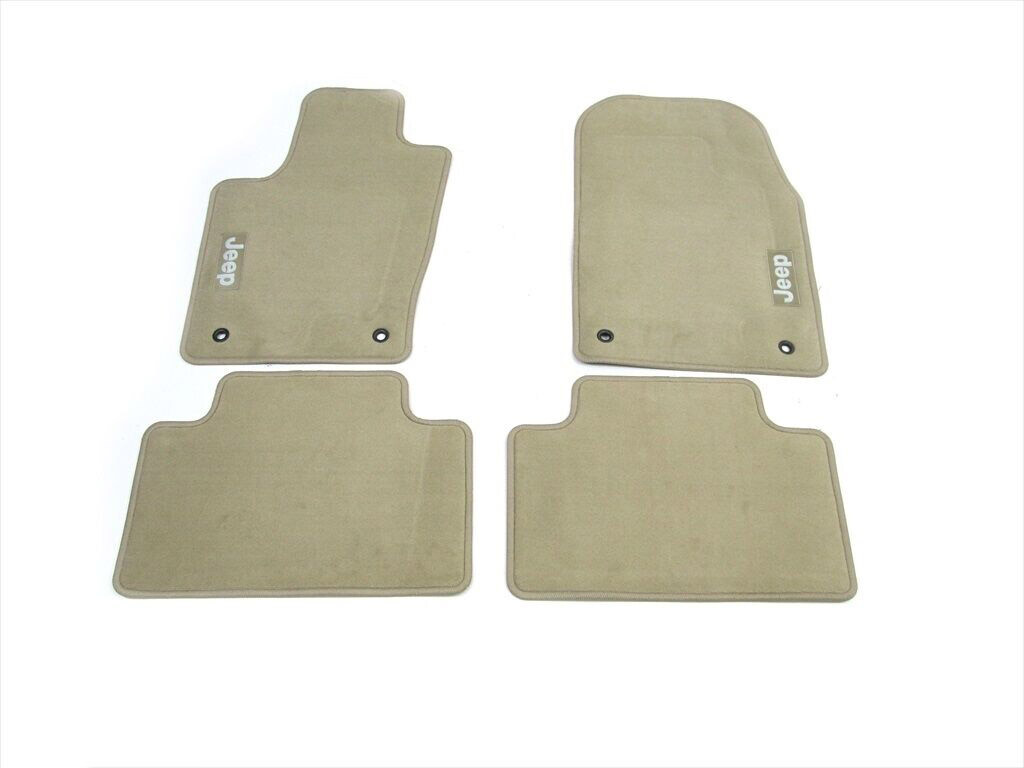 NEW MOPAR 2014 Jeep Grand Cherokee CARPET CARPETED FLOOR MATS FRONT