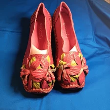 Socofy handmade red floral leather shoes size 7.5  (235 EU) SOFT LEATHER Slip On