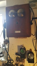 Gro&szlig;es Telefon f&uuml;r Eisenbahn-Stellwerk,sehr gro&szlig;er Indunktor u. Kurbel,selten .