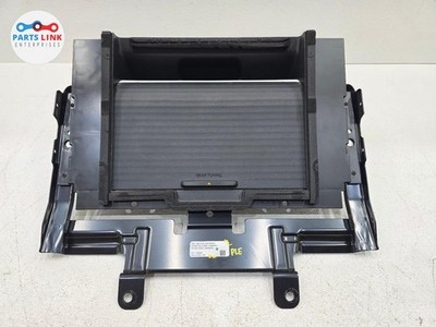 2022-24 RIVIAN R1T Gear Tunnel Pass Through Door Hatch Storage Lid Assembly OEM
