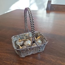 versilberter kleiner Korb mit 6 x Apfel Tischkarten/Menühalter 