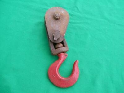 McKISSICK SHEAVE SNATCH BLOCK WITH SWIVEL HOOK