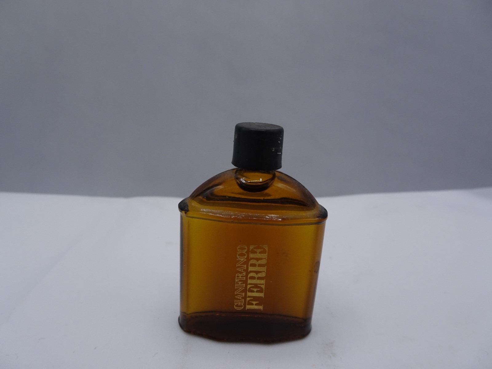 GIANFRANCO FERRE SPLASH MINI TRAVEL SIZE 6590₽