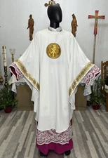 WHITE  VESTMENT CHASUBLE & STOLE