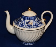 LOMONOSOV LFZ Russia Porcelain 22K Gold Cobalt Blue FRIEZE 1744 9 Cups Teapot