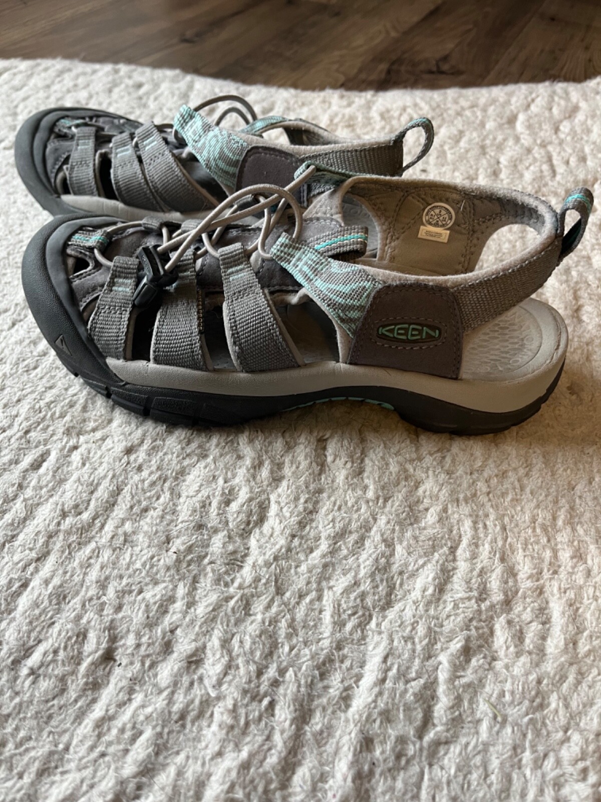 Scarpe sandali da trekking all'aperto leggermente usati taglia 9Keen Whisper misura 8 5