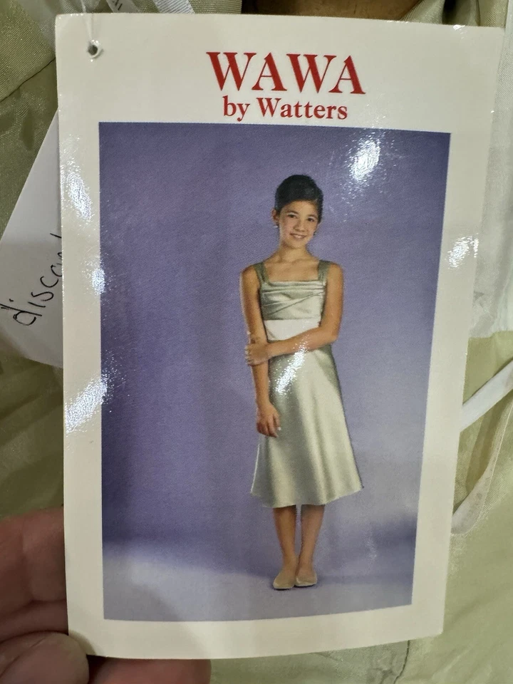 Watters Flower Girl 连衣裙鼠尾草绿色和象牙蝴蝶结 - 女孩 6 — 第 4/4 张图片