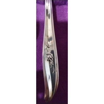 83 Piece Vintage 1847 Rogers Bros IS 'Magic Rose' Flatware Service