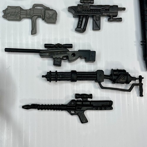Lot of Mixed 80s & 90s Toy Accessories and Weapons - Picture 9 of 17