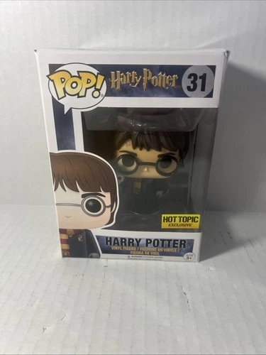 Funko Pop! Harry Potter With Hedwig #31 Hot Topic Exclusive With Protector