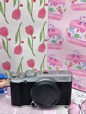 Fujifilm X-M1 CMOS APS-C 16.0MP Digital Camera Silver Body Fujifilm X SeriesX-M1