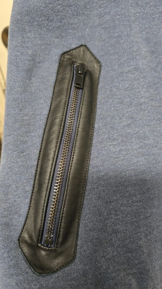 Marc By Marc Jacobs Hombre’s Azul Marino y Negro Cremallera Sudadera con Capucha de Cuero Foto 4 de 4