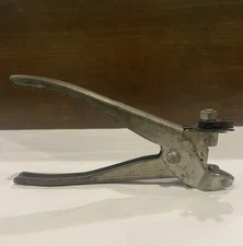 Vintage BLUE POINT Spark Plug Gapping Tool CF-70A