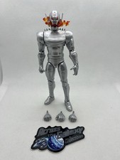 Figura de acción Ultron Marvel Legends de Cassie Lang BAF Wave Hasbro Avengers