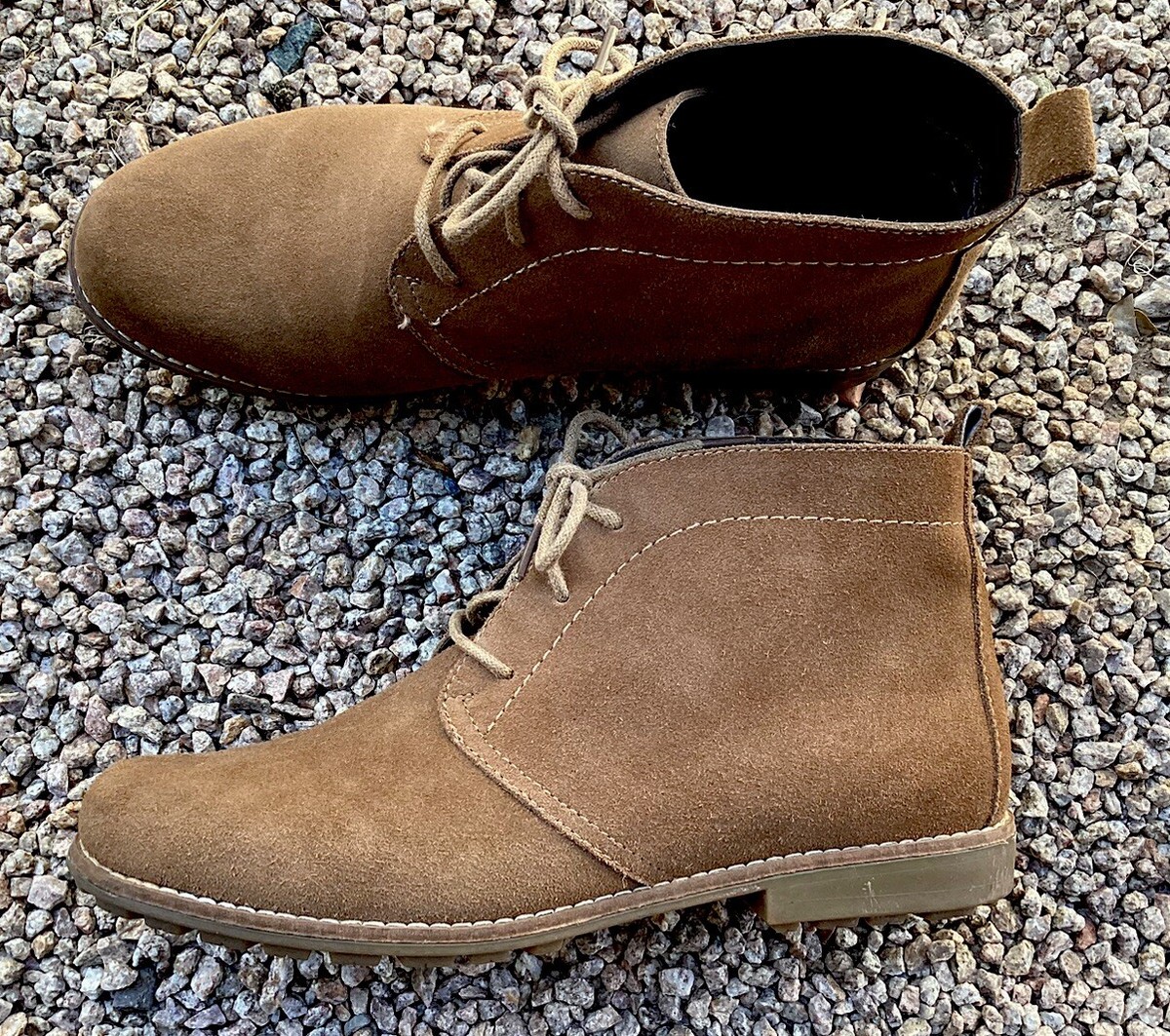White Mountain Auburn 8.5 М Suede Lace Up Chukka Boots 