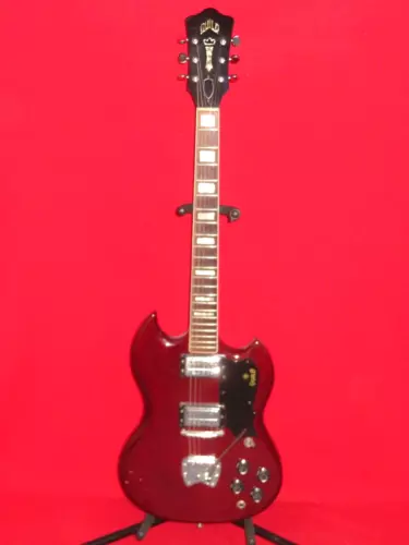 Guild 1969 Cherry S 100 Deluxe Vibrato Guitar w/ Case
