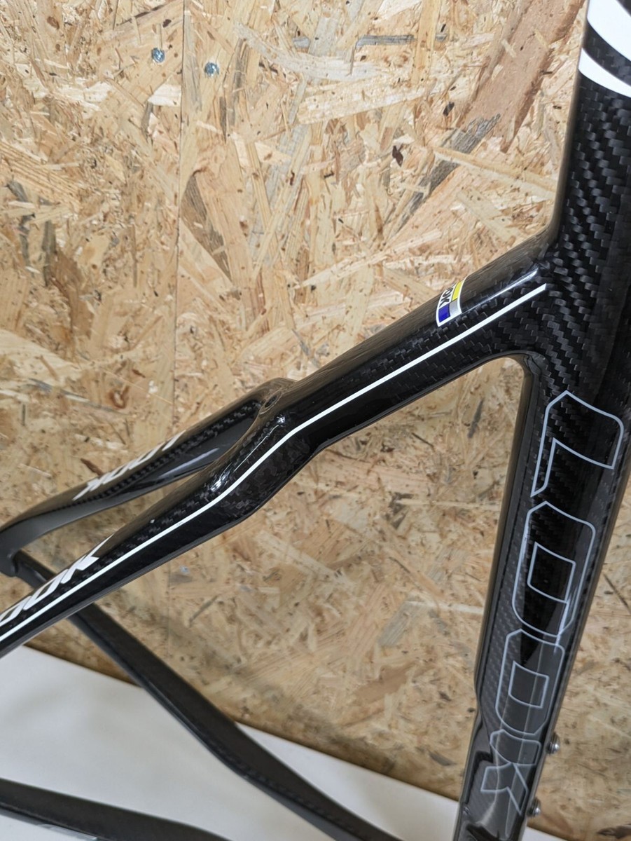 Look 586 SL 2010 model XLsize Carbon Rim Brake Mechanical Look 586 SL 2010 model XLsize Carbon Rim Brake Mechanical