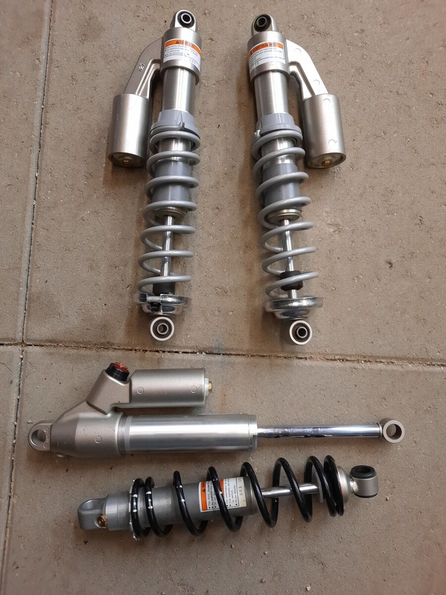 Set New Kyb Pro Ski-Doo Xpackage Shocks 505071470 505071471 Set New Kyb Pro Ski-Doo Xpackage Shocks 505071470 505071471
