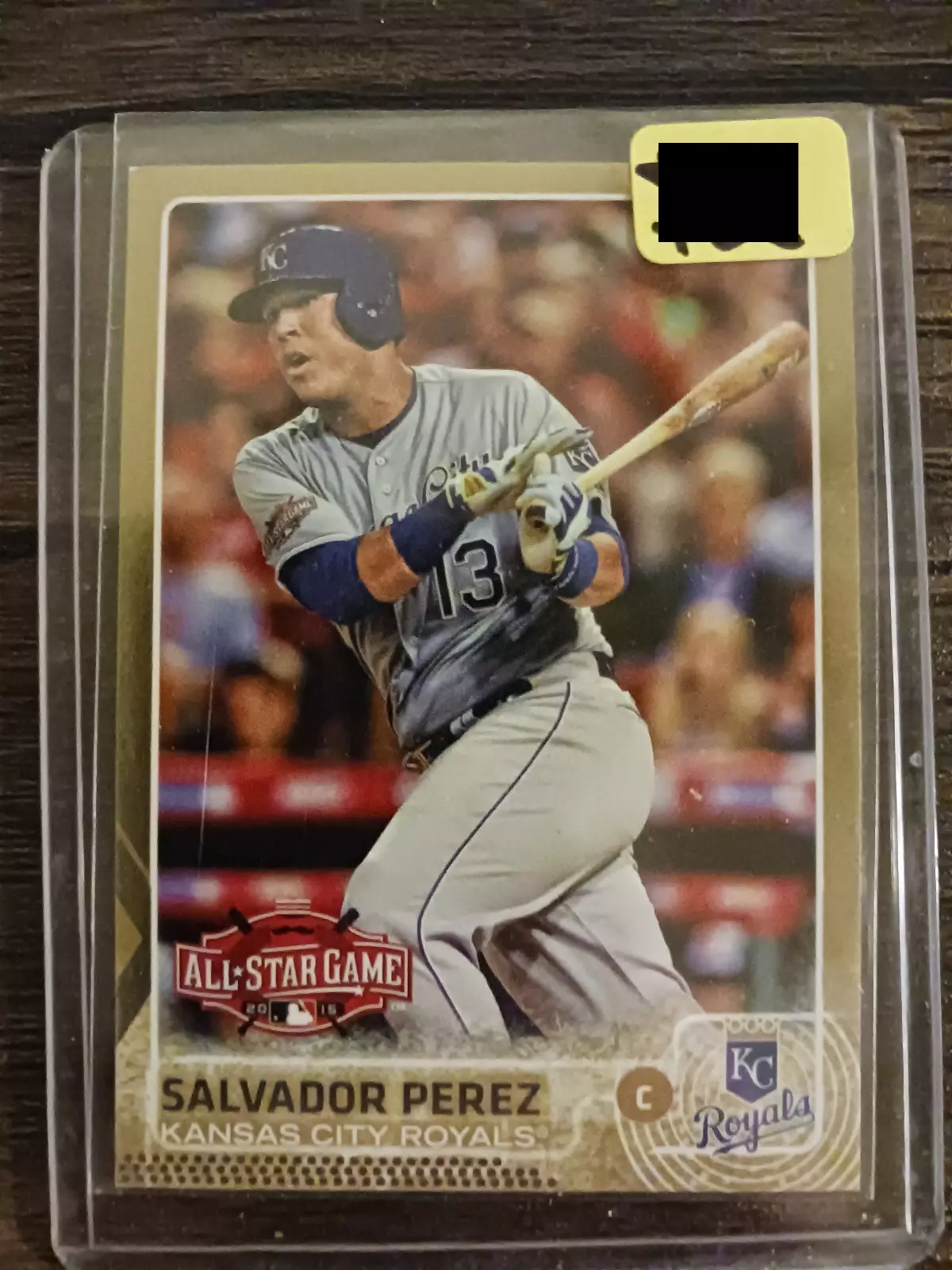 Salvador Perez trading card