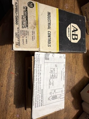 ALLEN BRADLEY 42MRU-5000 PHOTOSWITCH SER. B 42MRU5000