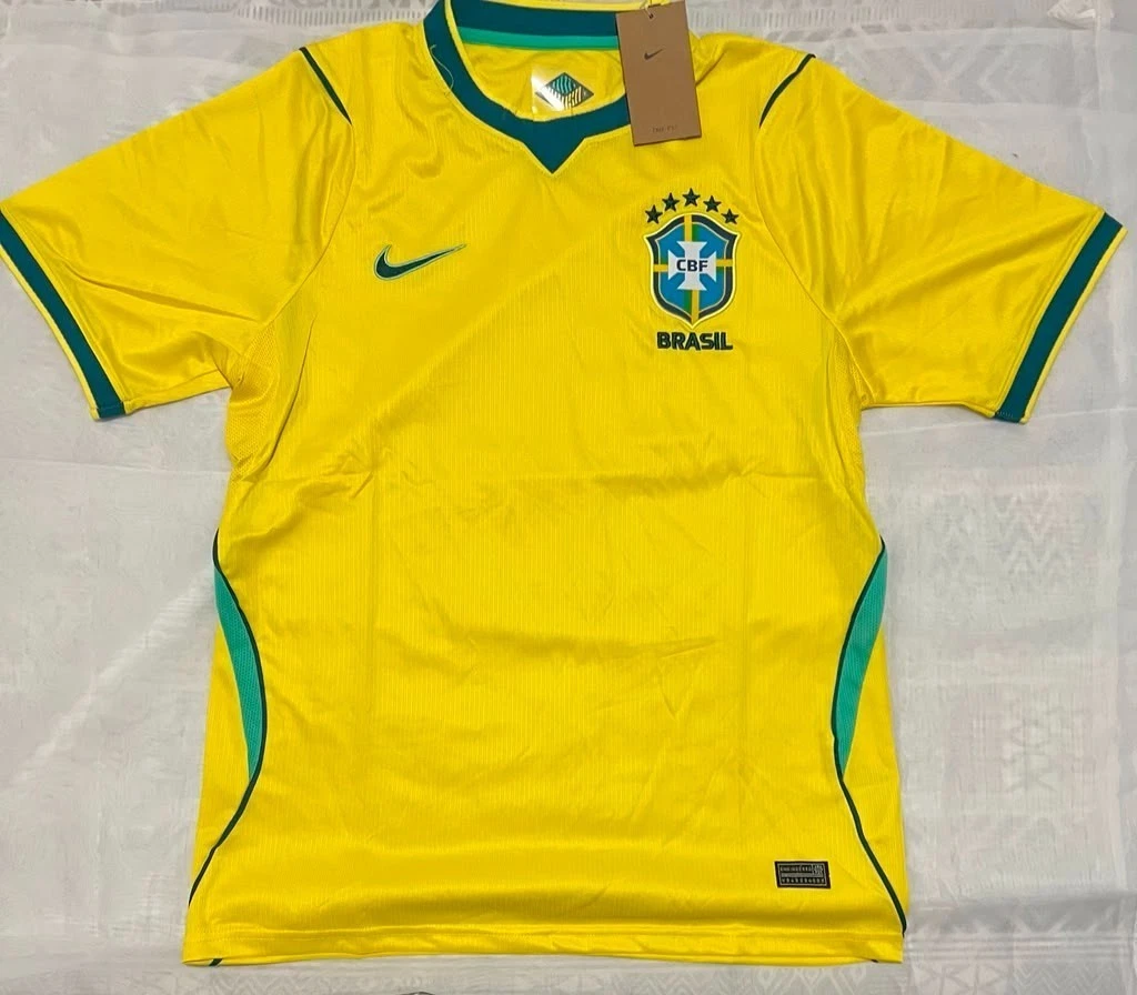 Nike Size 2XL Brazil National Team Soccer Fan Apparel & Souvenirs