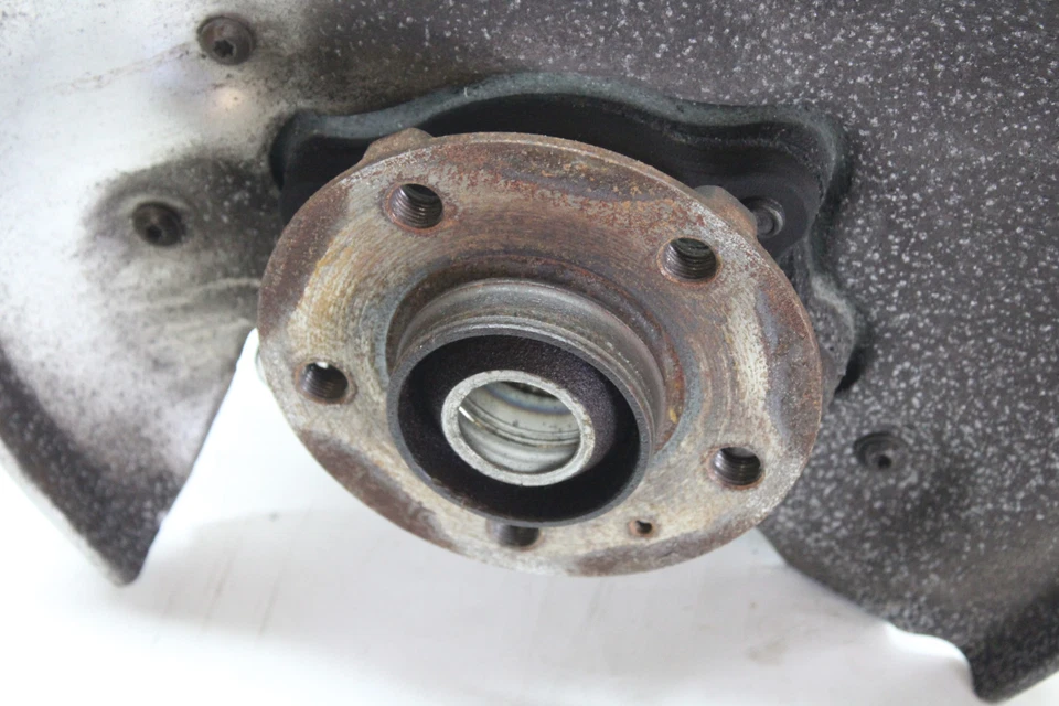 Audi A4 A6 Avant 2010 husillo nudillo trasero izquierdo 50260 OEM 09 10 11 12 Foto 2 de 4