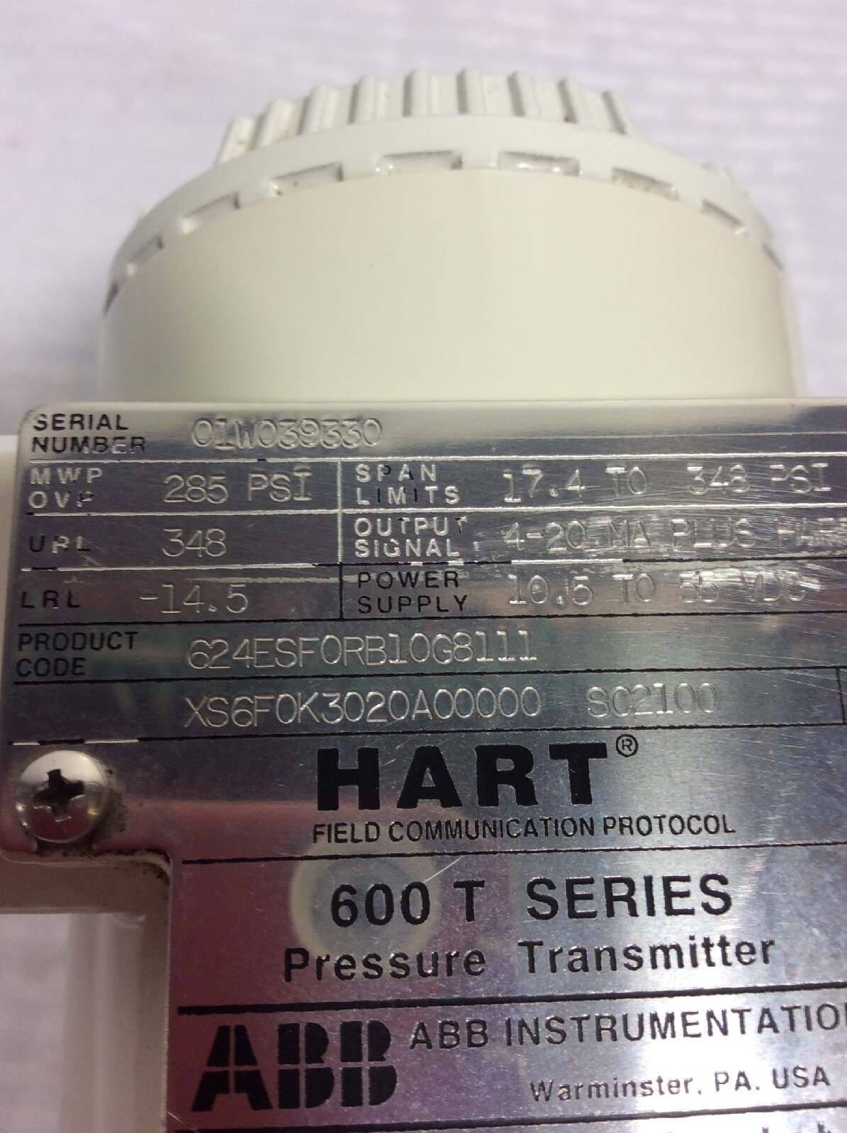 ABB/HART 600T SERIES PRESSURE TRANSMITTER 624ESF0RB10G8111 With PIC