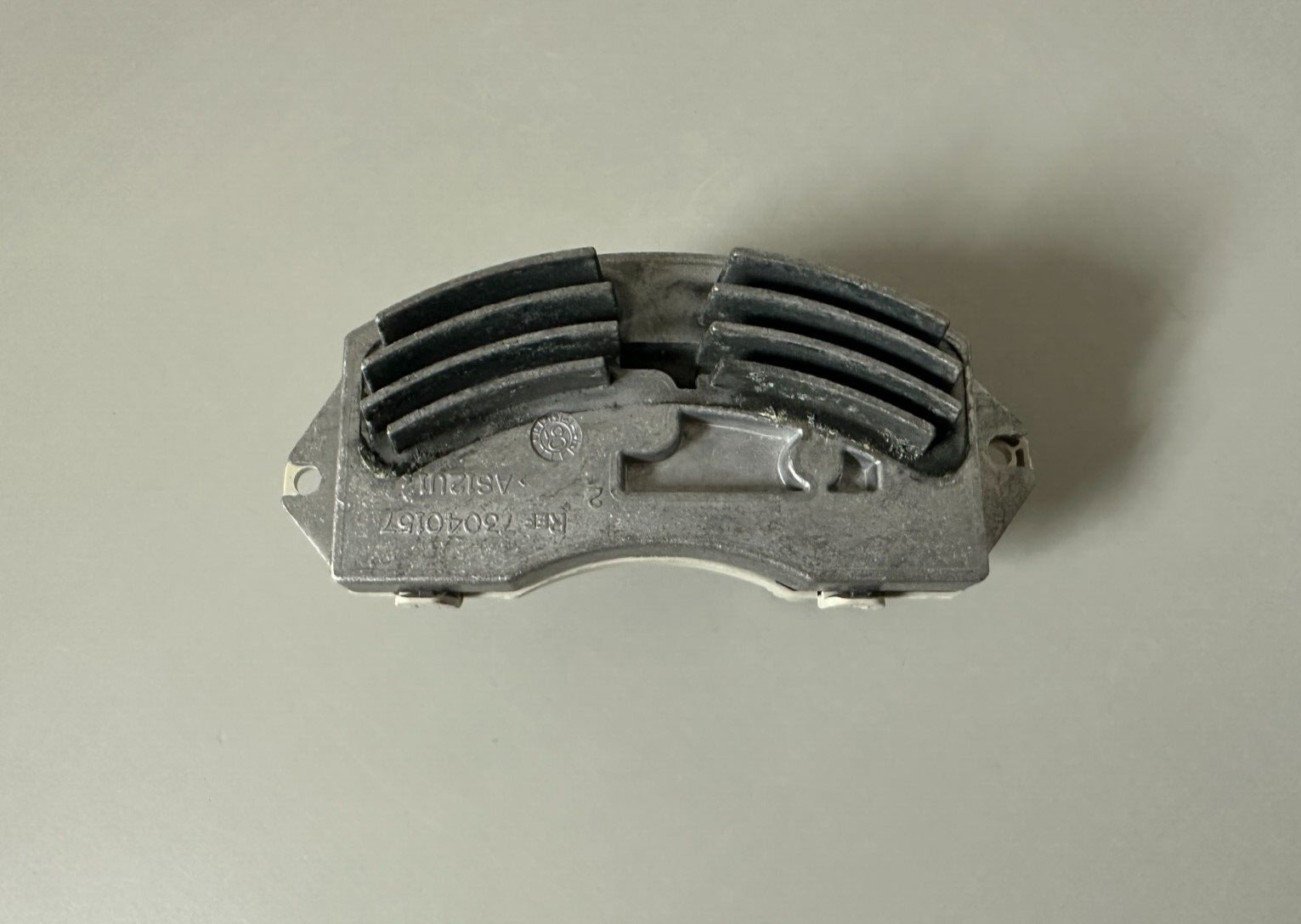 20062011 BMW E90 E91 E92 E93 Blower Motor Regulator Resistor 73040157