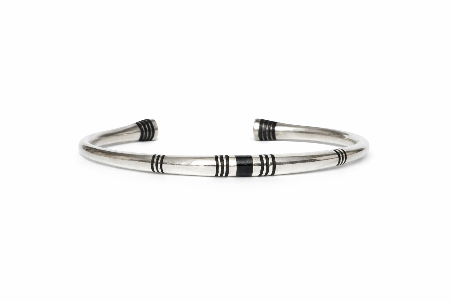 Bracelet manchette en argent 925 et ébène épais ajusté pour petit poignet fin