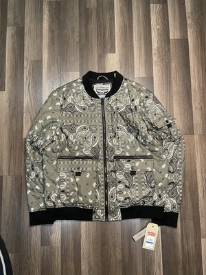 NWT Levi s Paisley Green Bandana Quilted Bomber/Puffer Jacket Sz XL (2 In Stock)