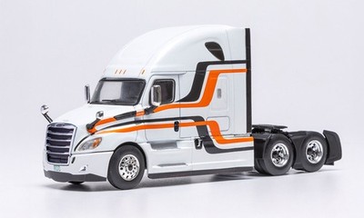ixo 64TR013A 1/64 FREIGHTLINER Cascadia 2018 White Model Car