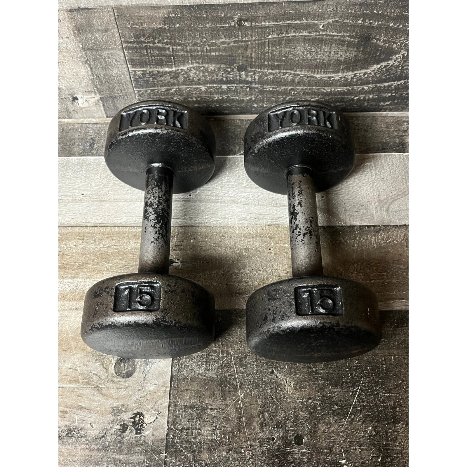 York USA 15lb Cast Iron Dumbbells Pair 30lb Total Vintage Round Head Weights