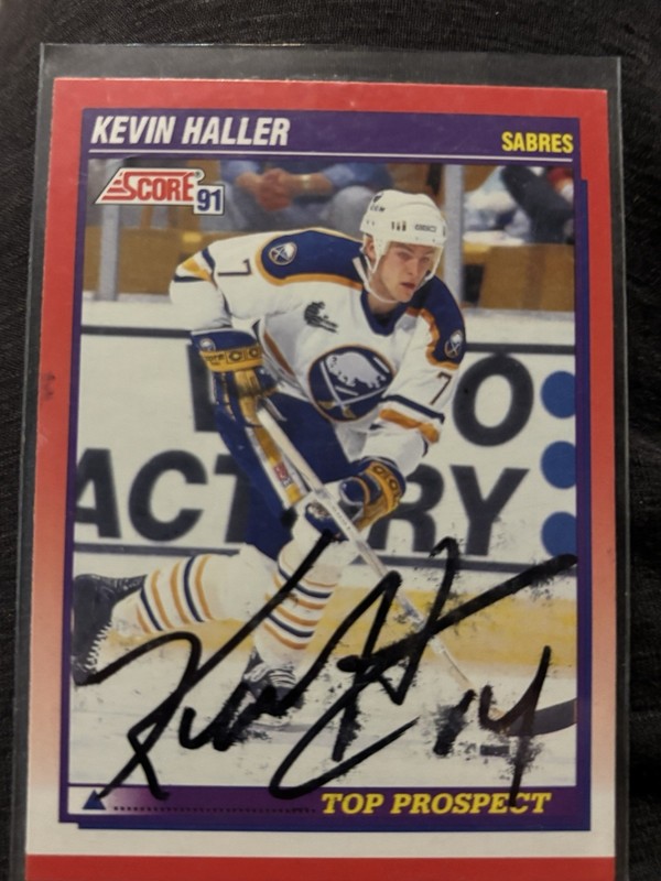 Autographed Kevin Haller Buffalo Sabres hockey card (1991 Score #276)