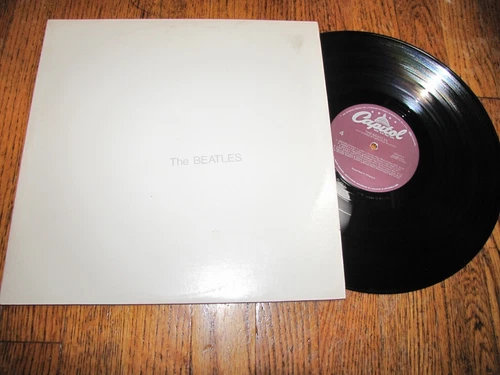 THE BEATLES - WHITE ALBUM - CAPITOL RECORD SWBO-101 DOUBLE LP
