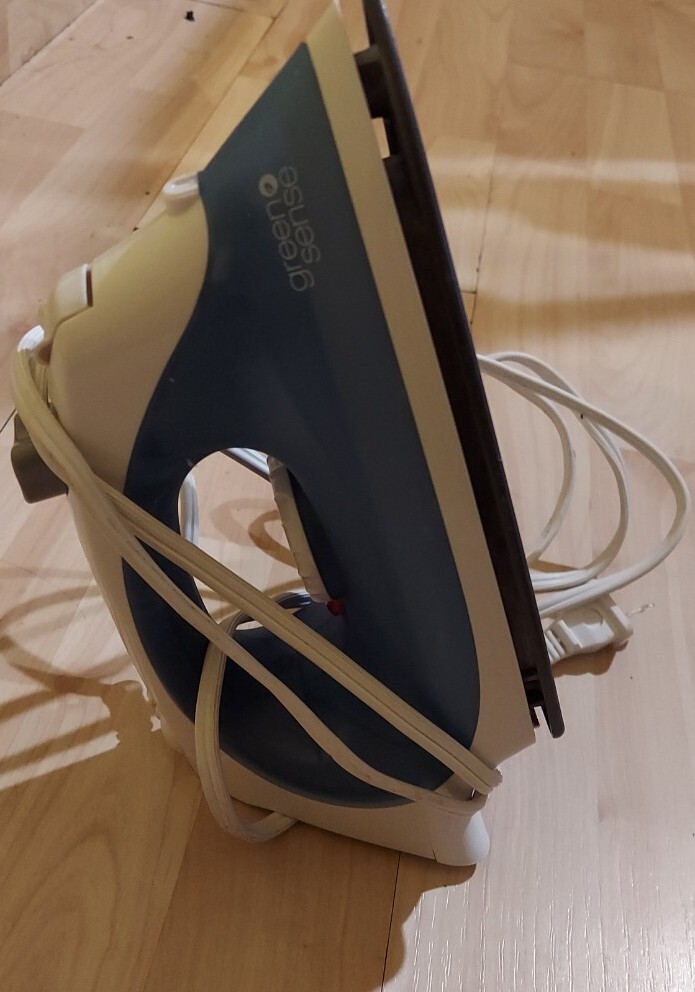 sunbeam hospitality steam iron