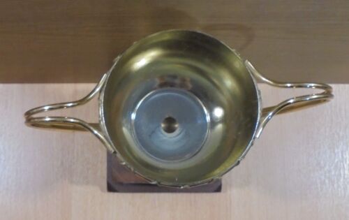 OLYMPIAKOS PIRAEUS Β.C. FIBA EUROLEAGUE CHAMPION 1997 OFFICIAL TROPHY No 2901 - Picture 3 of 15