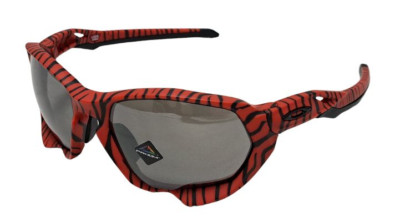Oakley Sunglasses Plazma Red Tiger Eyewear PLIZM BLACK Men's Red