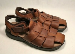 walking company sandals