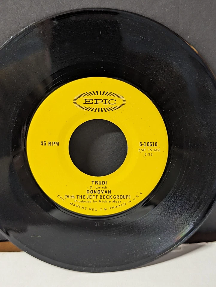 Donovan with The Jeff Beck Group BARABAJAGAL / TRUDI 45 7” Vinyl Record Epic - Image 2 of 4