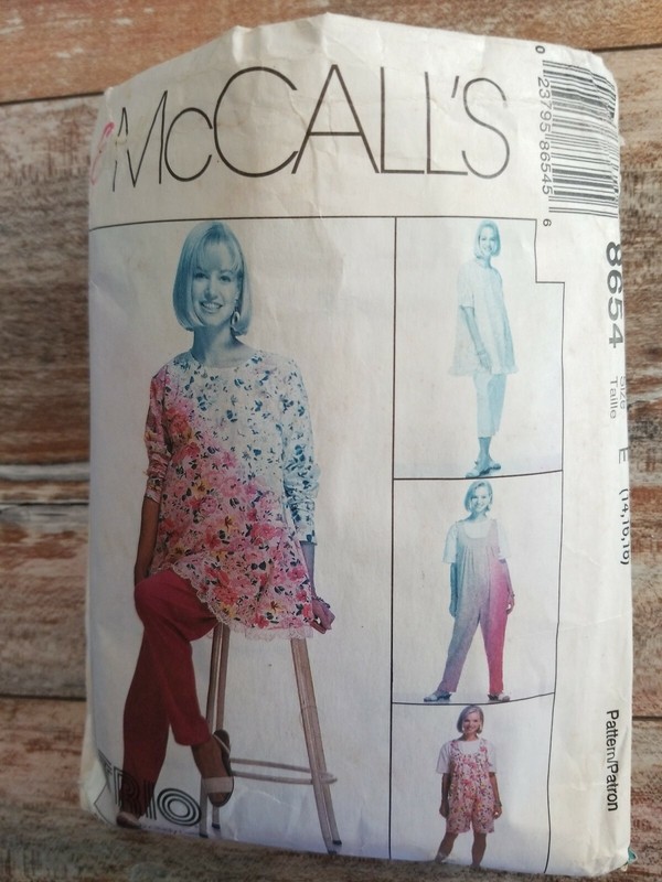 McCall's Sewing Pattern 8654 Maternity Tunic Jumpsuit Pants Sizes 14,16,18 