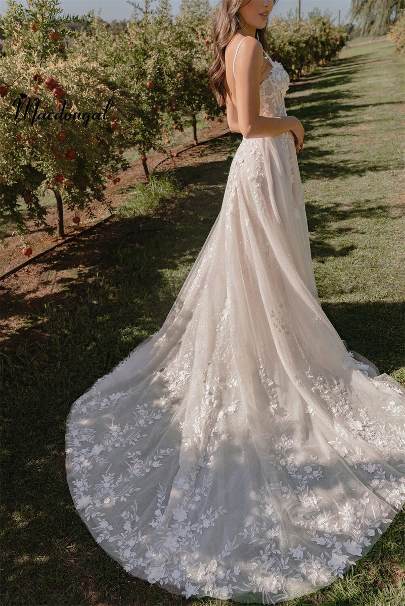 Vintage A-Line Wedding Dress Spaghetti Straps Backless Lace Applique Bridal Gown | eBay Vintage A-Line Wedding Dress Spaghetti Straps Backless Lace Applique Bridal Gown | eBay