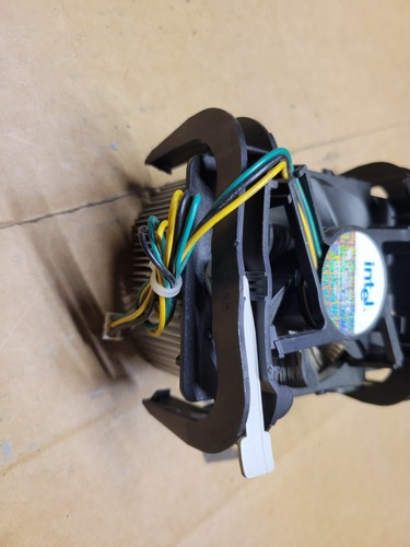 ~ Intel C91249-003 Socket 478 Desktop Cooling Fan & Heatsink 3Pin Copper Core - Picture 4 of 5