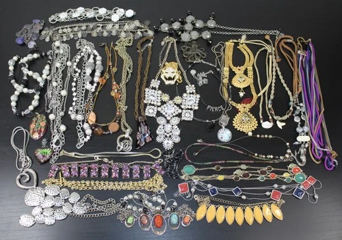 Lot of 36 Mixed Necklaces Vintage Modern Costume Jewelry Gold, Silver & Colorful