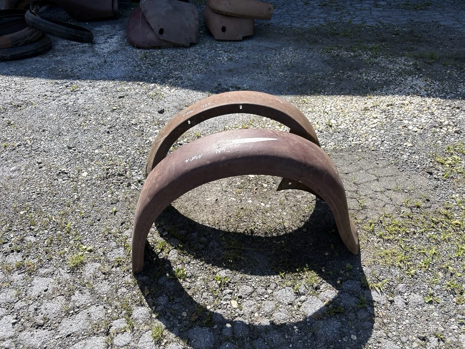 Guardabarros traseros Ford Modelo A Tudor 1928 1929 sedán de 4 puertas  Foto 4 de 4