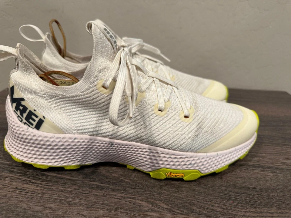 Zapatillas de Trail Running REI Co-op Swiftland MT W - Talla 10.5 Blanco Vibram Foto 3 de 4