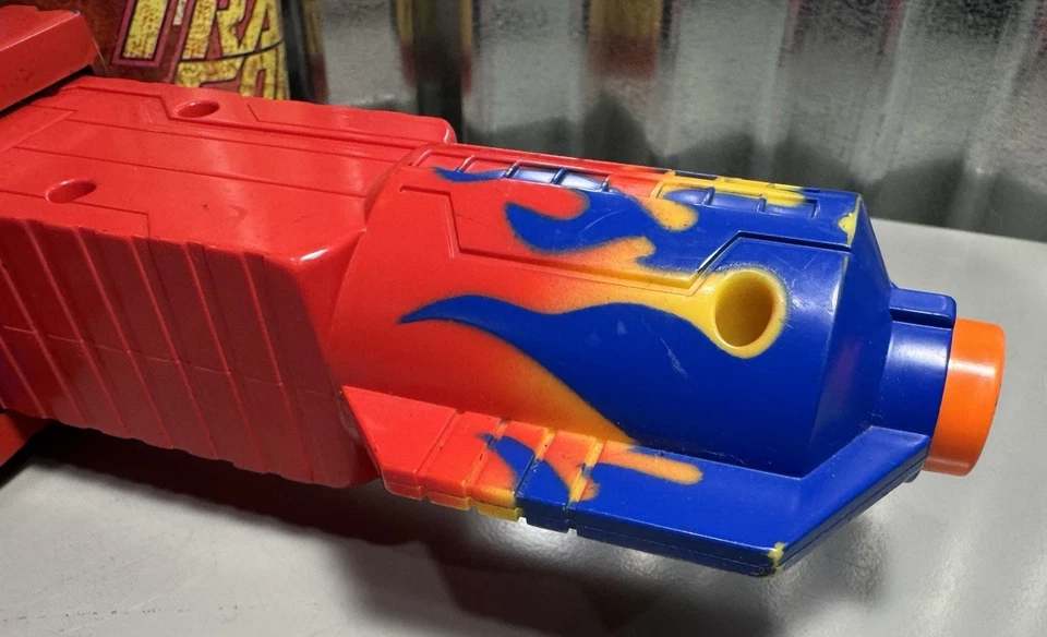 Vintage 2003 Hasbro Transformers Optimus Prime Nerf Dart Blaster Gun W/Cup - Image 4 of 4